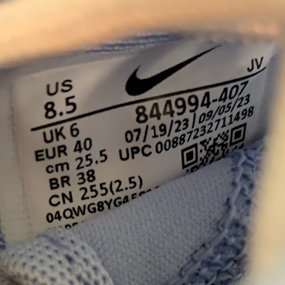 Nike Roshe One Royal Tint White Football Grey 844994-407 Size 8.5 Pale Blue - Picture 7 of 7